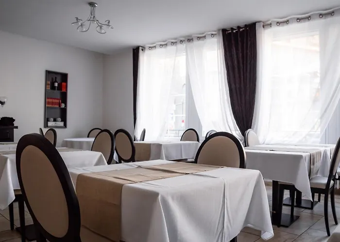 Hotel Le Tivoli Theopolis